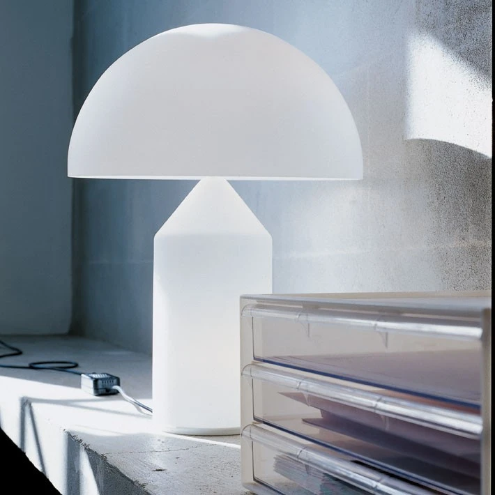 Atollo glass store table lamp